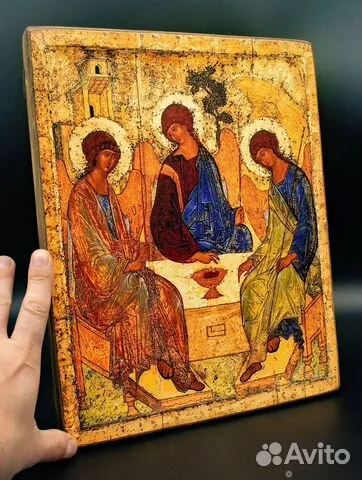 В подарок: Икона Святая Троица. 36*30 с подставкой