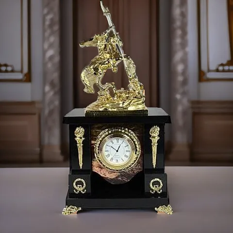 На память: Интерьерные часы «Георгий Победоносец»