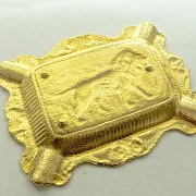 Пепельница "Лев". Позолоченная — красивый подарок — фотография 4