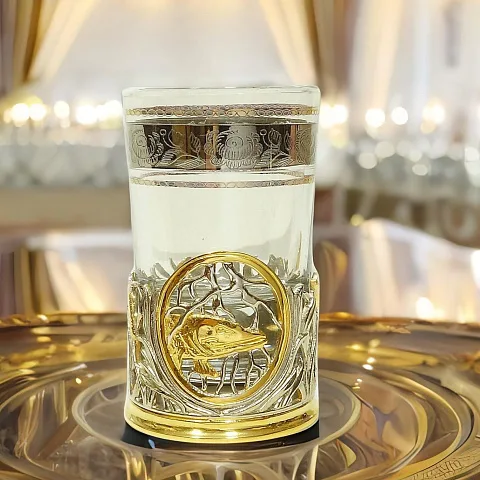 Стопка для водки "Щука" — оригинальный подарок