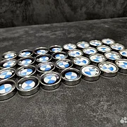 На память: Комплект стальных фишек для нард «BMW» — фотография 3