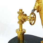Бронзовая композиция «Сотрудник газовой промышленности» — оригинальный подарок — фотография 4