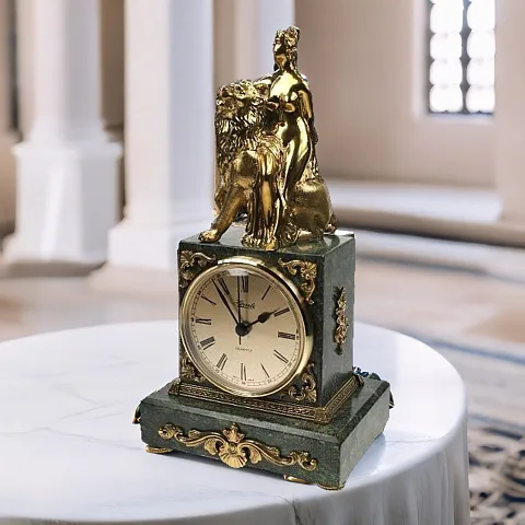 Ручная работа: Часы «Диана со львом», 140×110×270 мм