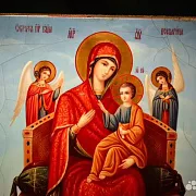 Икона Богоматери "Всецарица" — необычный подарок — фотография 5