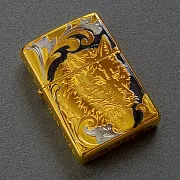 На память: Сувенирная зажигалка Zippo "Вожак и стая" — фотография 2